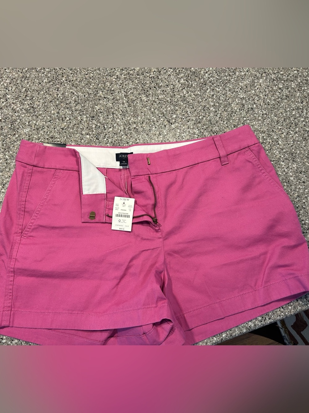J. Crew Pink 3.5” inseam Chino Shorts
Size 14. New with tag.